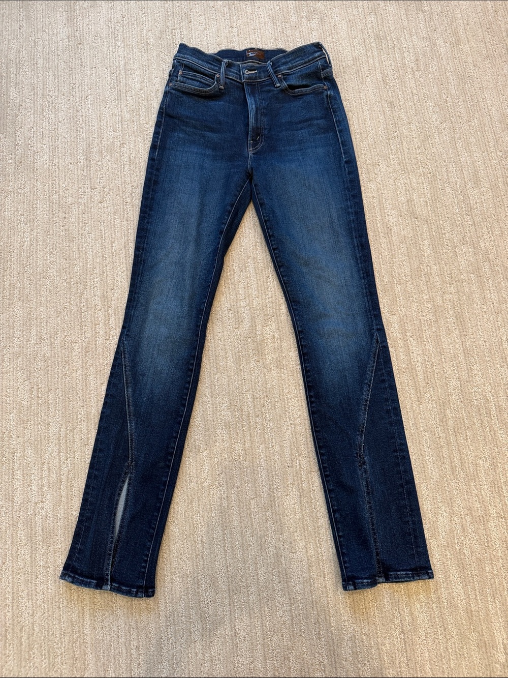 MOTHER - The Rascal Sliced Up Sneak Jeans